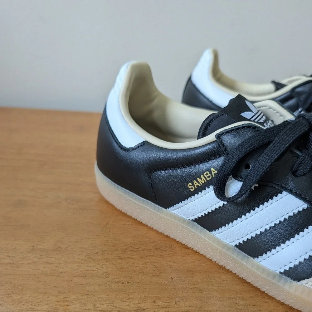 Adidas Samba OG Black White Gum Leather Sneakers B75807 Mens 9 US